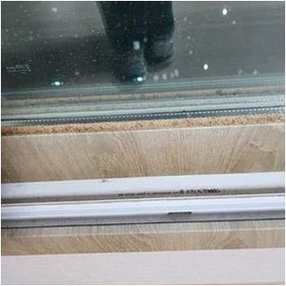 서구 인근 곰팡이 제거 시공 전 — 가좌4동 베란다 결로 곰팡이 제거 및 항균 단열 시공
